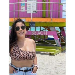 Meet your Posher, Juliana